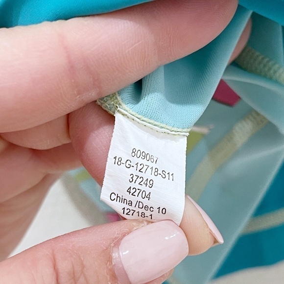 REI Swim Rash Guard - Picture 6 of 7